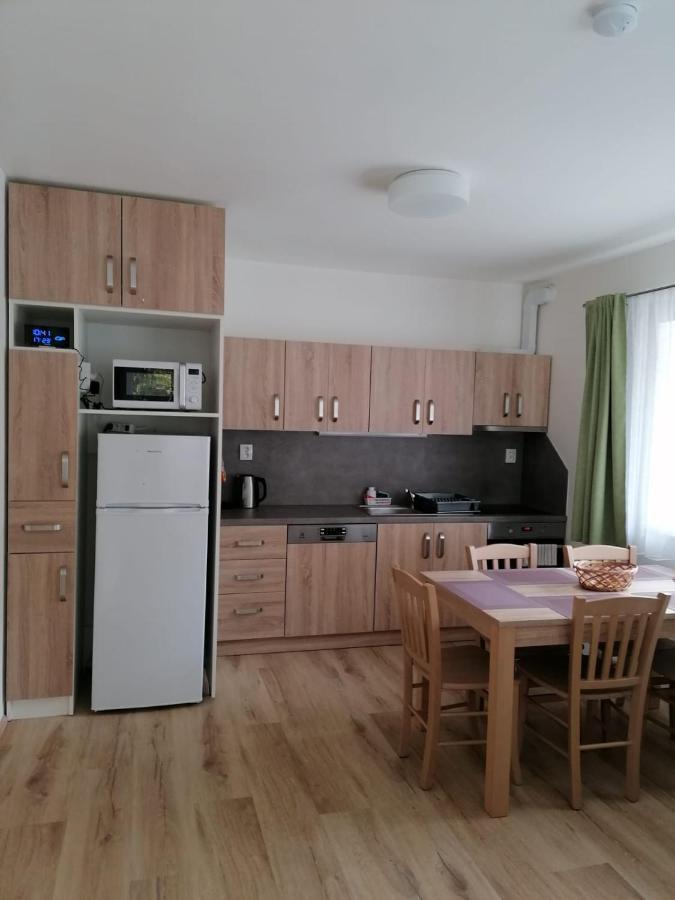 Apartman 68 Horni Lipova מראה חיצוני תמונה